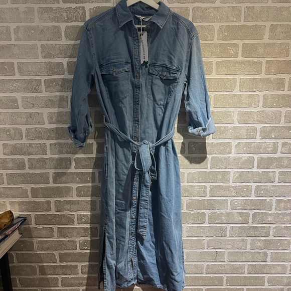 H&M Denim Dress - Picture 1 of 3